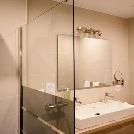 فندق Domaine Du - Teritoria 3*